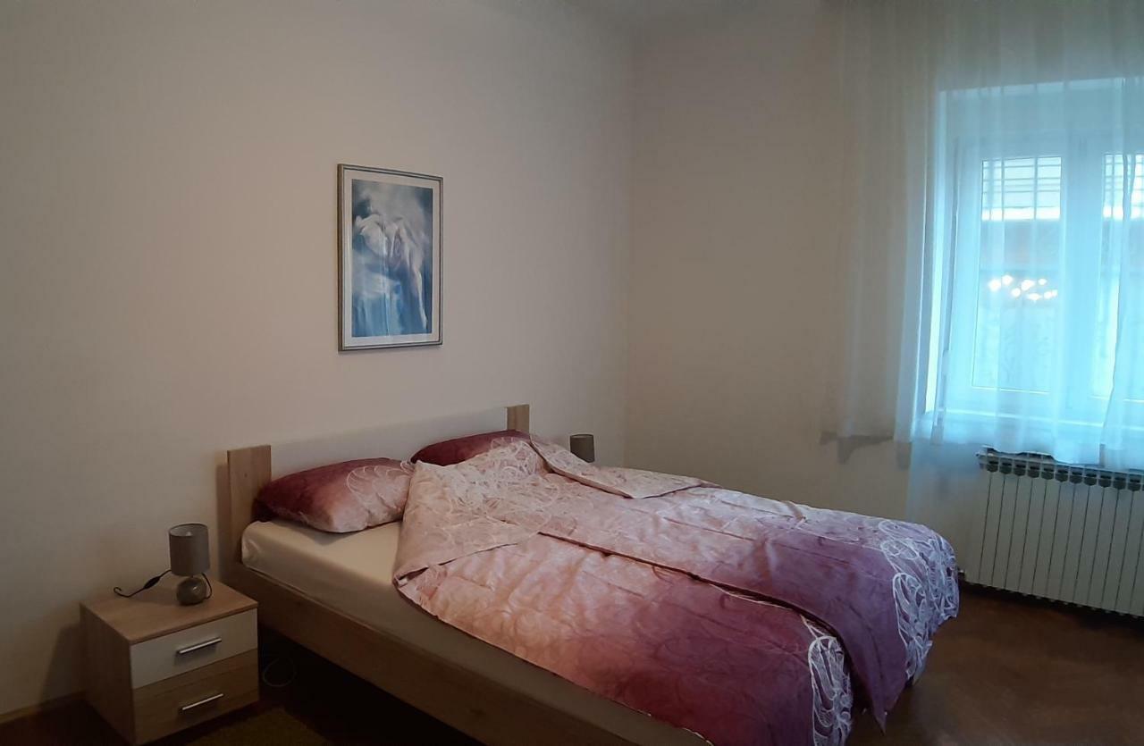 Apartman Pozeg Apartment Zagreb Exterior foto