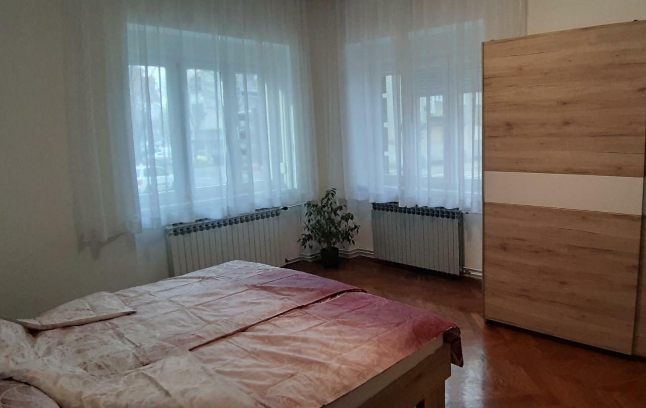 Apartman Pozeg Apartment Zagreb Exterior foto